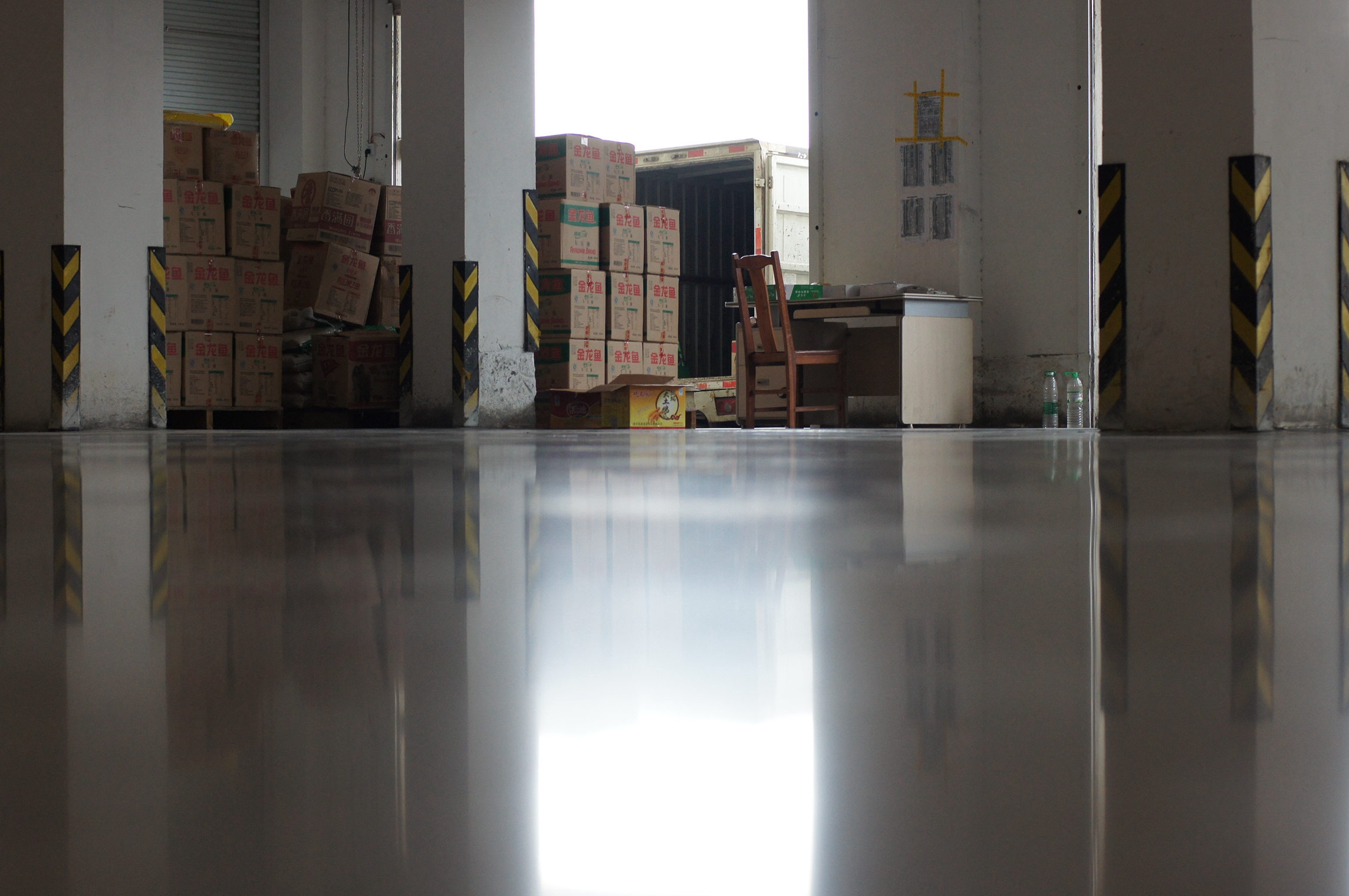 怎樣挑選優(yōu)質(zhì)的混凝土密封固化劑？