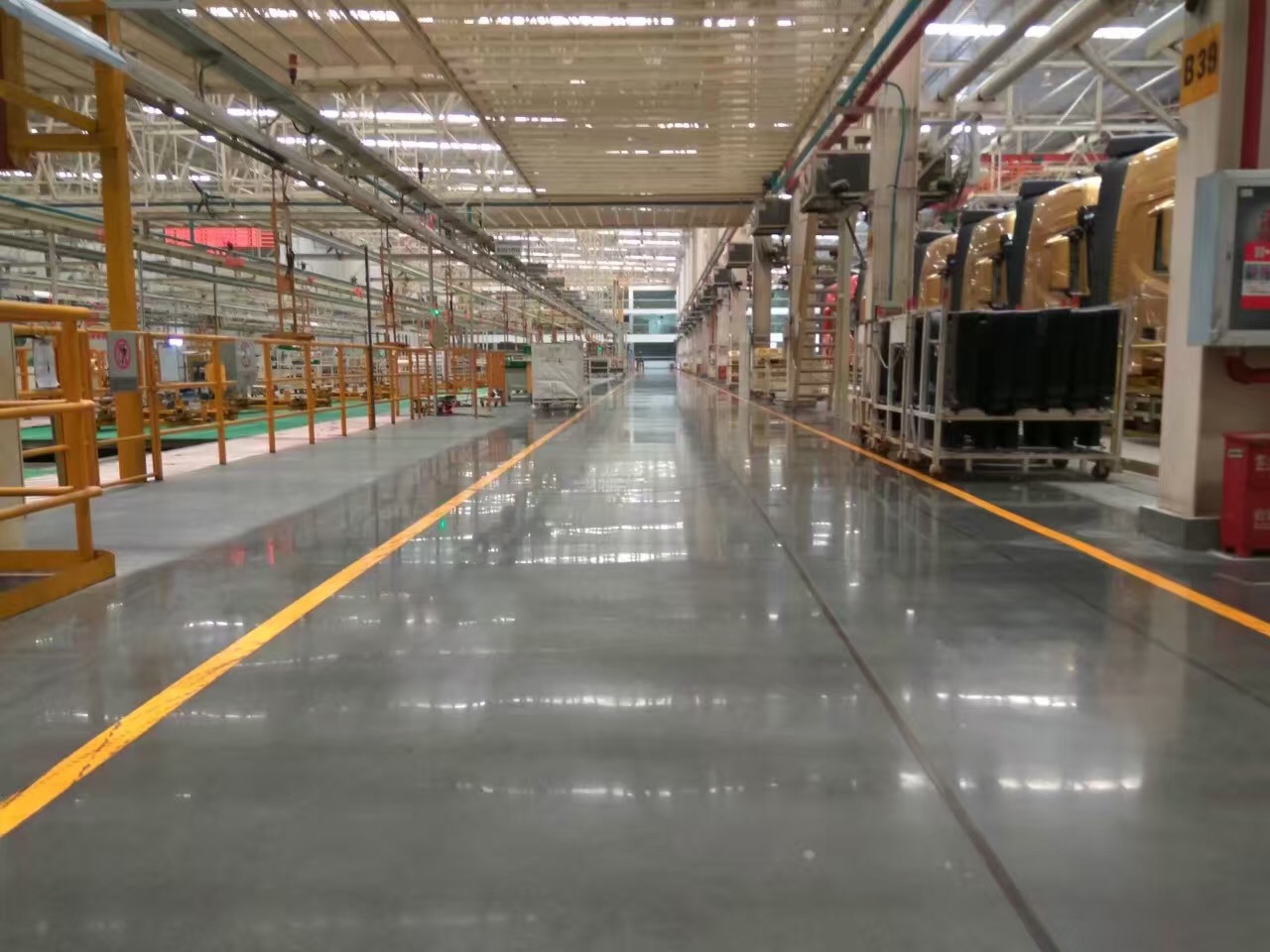 新混凝土地面有必要做密封固化劑嗎？